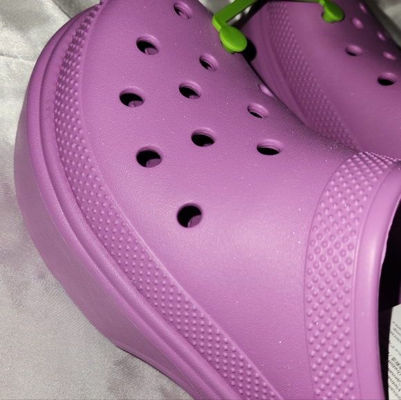 New Crocs Stomp Clog | Bubble Glitter Color | Sz 11W/9M - Picture 5 of 7